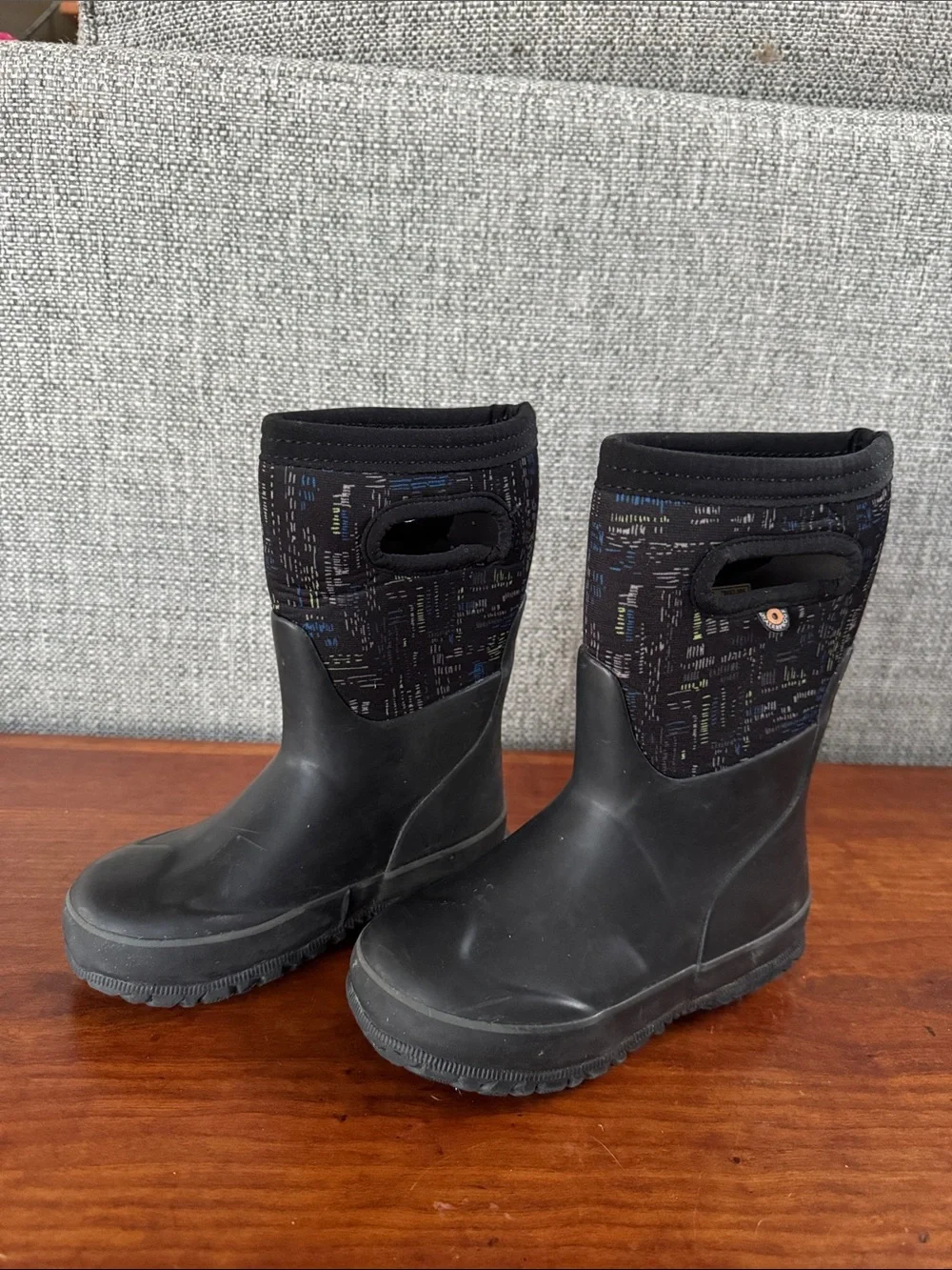 Bogs Kids Classic Grasp Sparks Insulated Waterproof Pull-On Winter-Rain Boots 11
